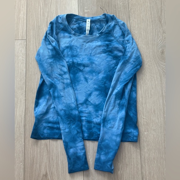 Blue Tie-Dye lululemon Swifly long Sleeve

Worn once - Picture 1 of 1
